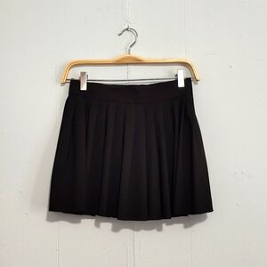Pleated skort